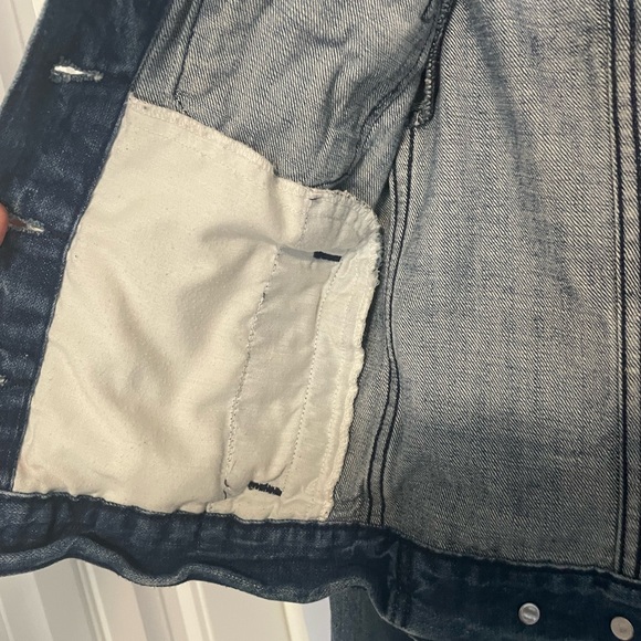 Levi’s jean jacket -XS - Picture 7 of 13